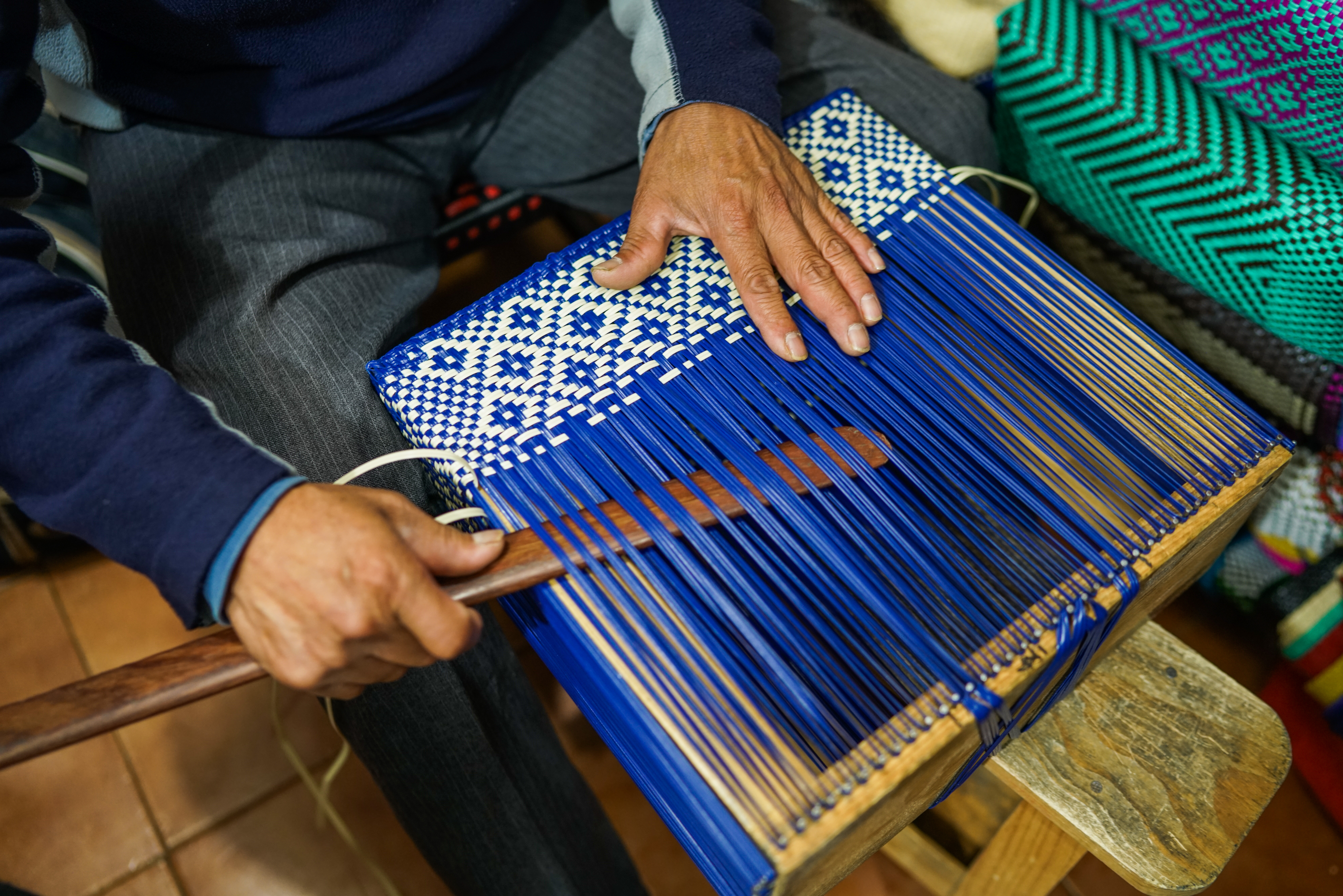 メキシコの職人による手編み