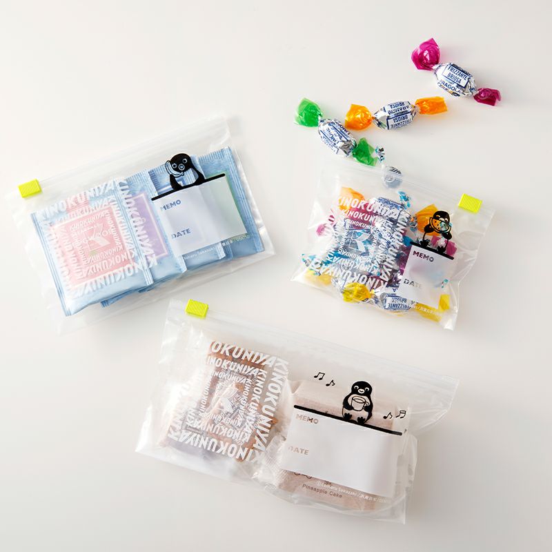 紀ノ国屋 Suicaのペンギン ジッパーバッグ イエローグリーン